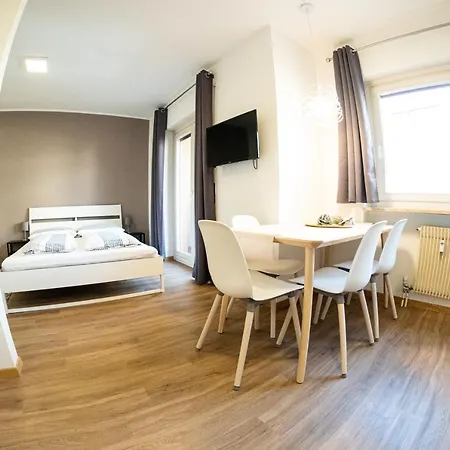 Flow Piave Apartman *